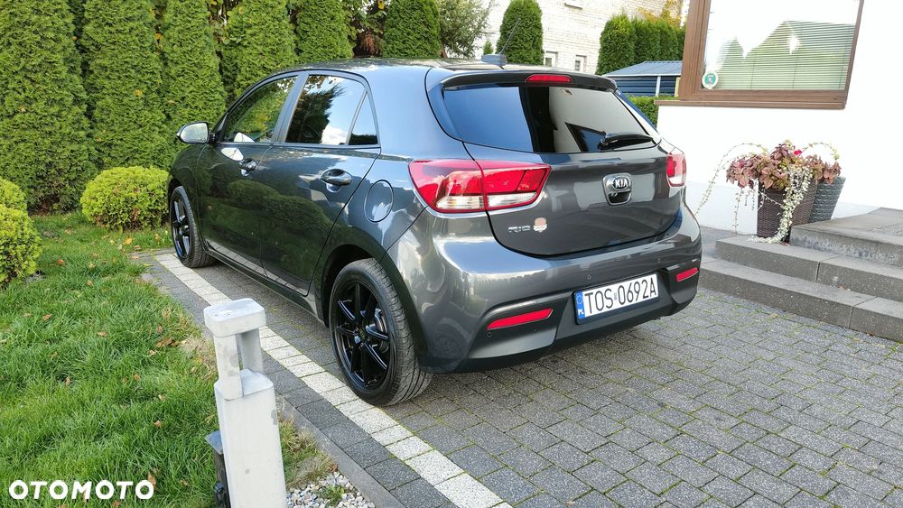 Kia Rio 2018 photo 4