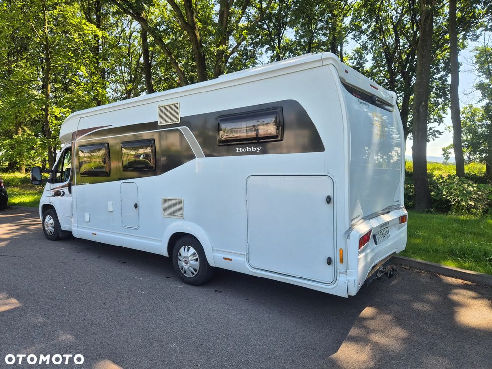 Hobby OPTIMA DE LUXE T75HGE - 4