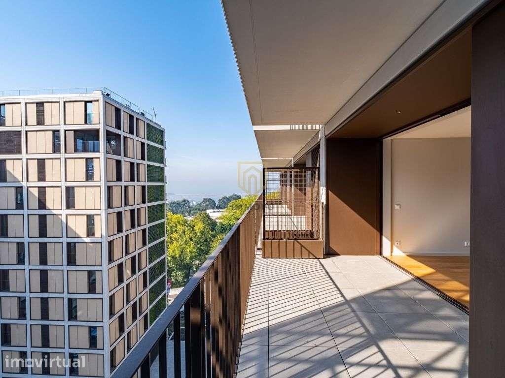 T3 Novo, varanda panorâmica com vistas de Rio e Mar! - Grande imagem: 4/22