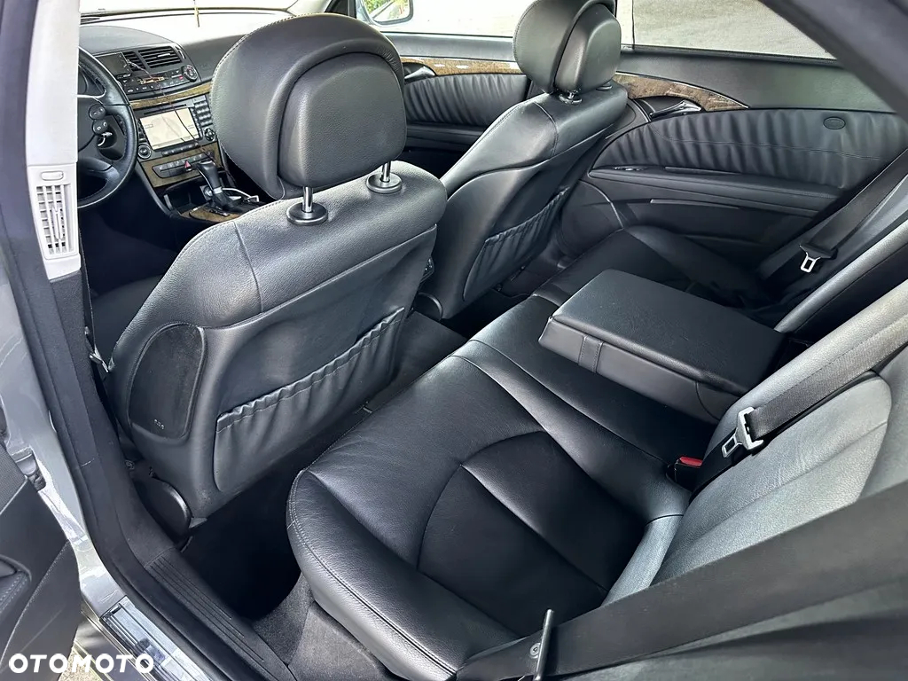 Mercedes-Benz Klasa E 320 CDI Avantgarde - 9