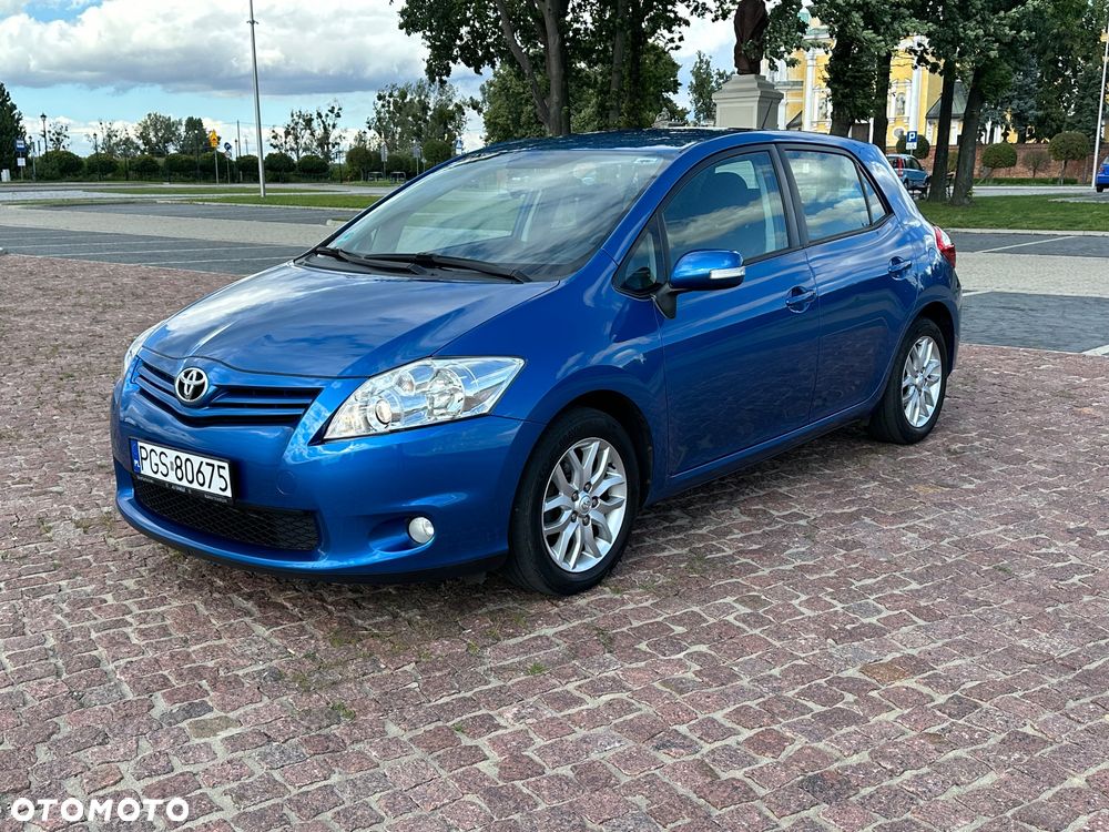 Toyota Auris 1.6 Edition - 1