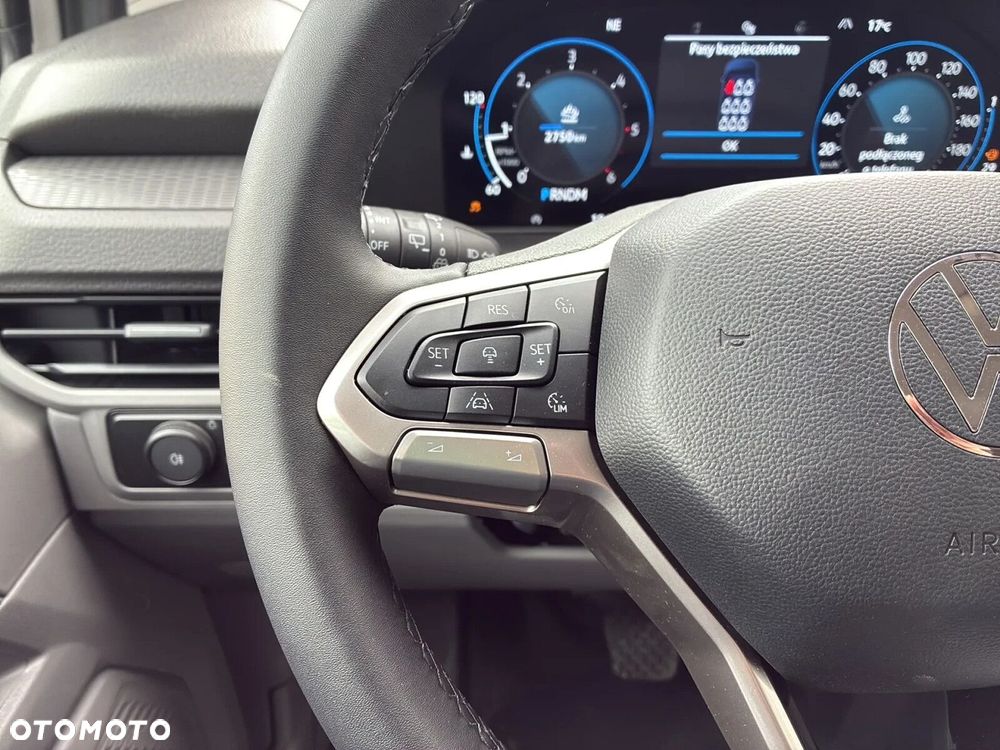 Volkswagen Transporter Kombi L2H1 M1 - 22