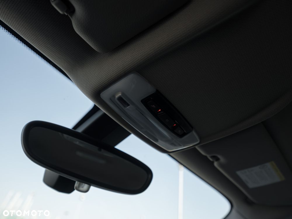 BMW Seria 1 116d Sport Line - 38