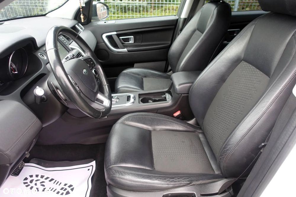 Land Rover Discovery Sport 2.0 Si4 SE - 12