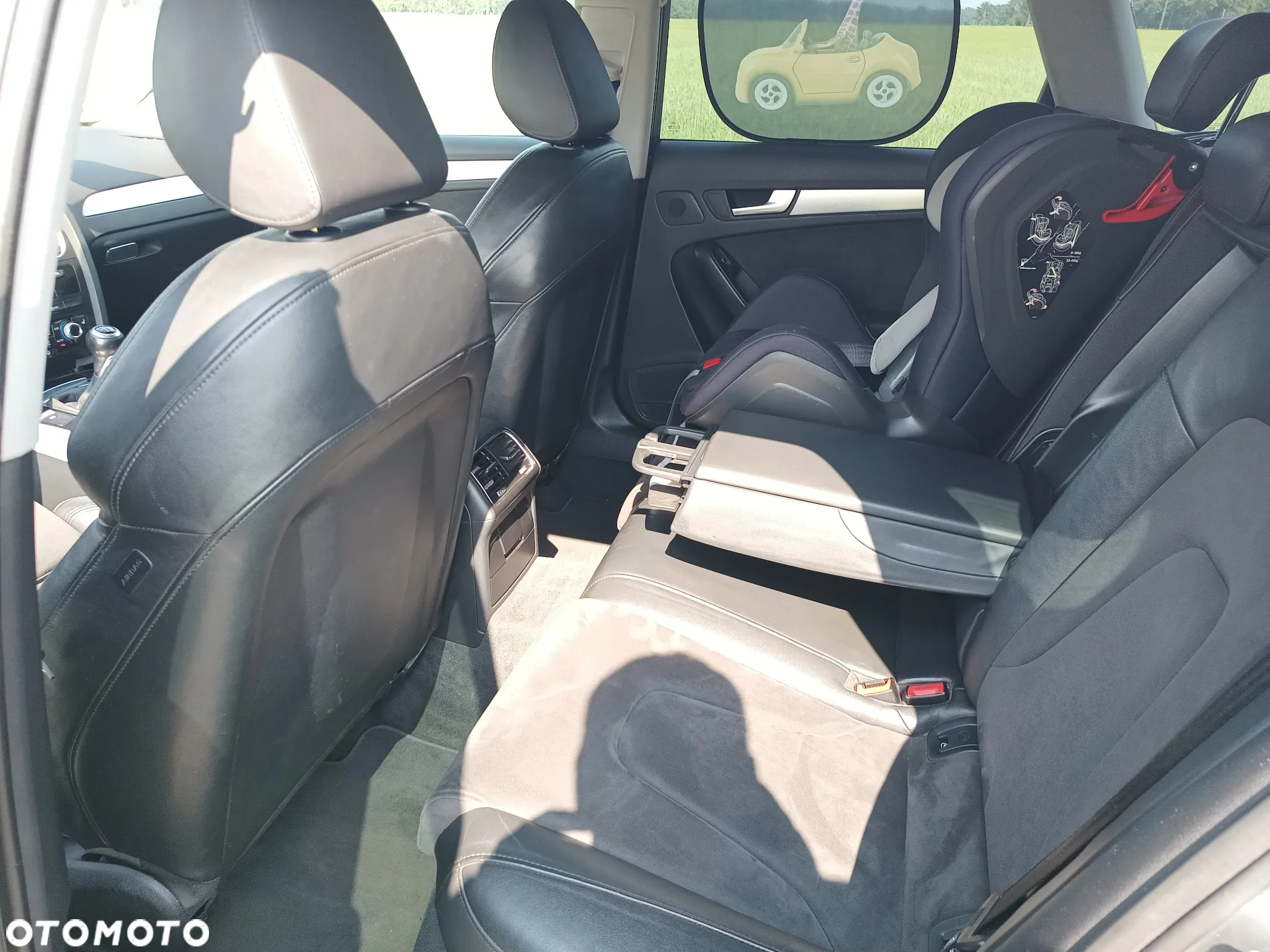 Audi A4 Avant 2.0 TDI DPF Ambiente - 25