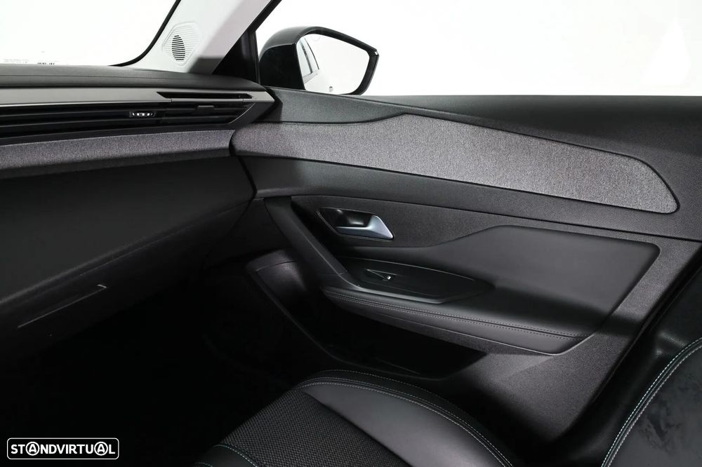 Peugeot 308 SW 1.6 Hybrid Allure Pack e-EAT8 - 27
