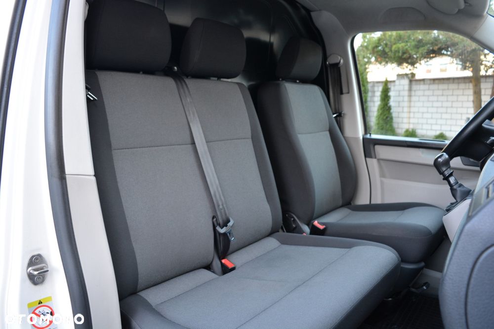 Volkswagen Transporter Long L2H1 - 10