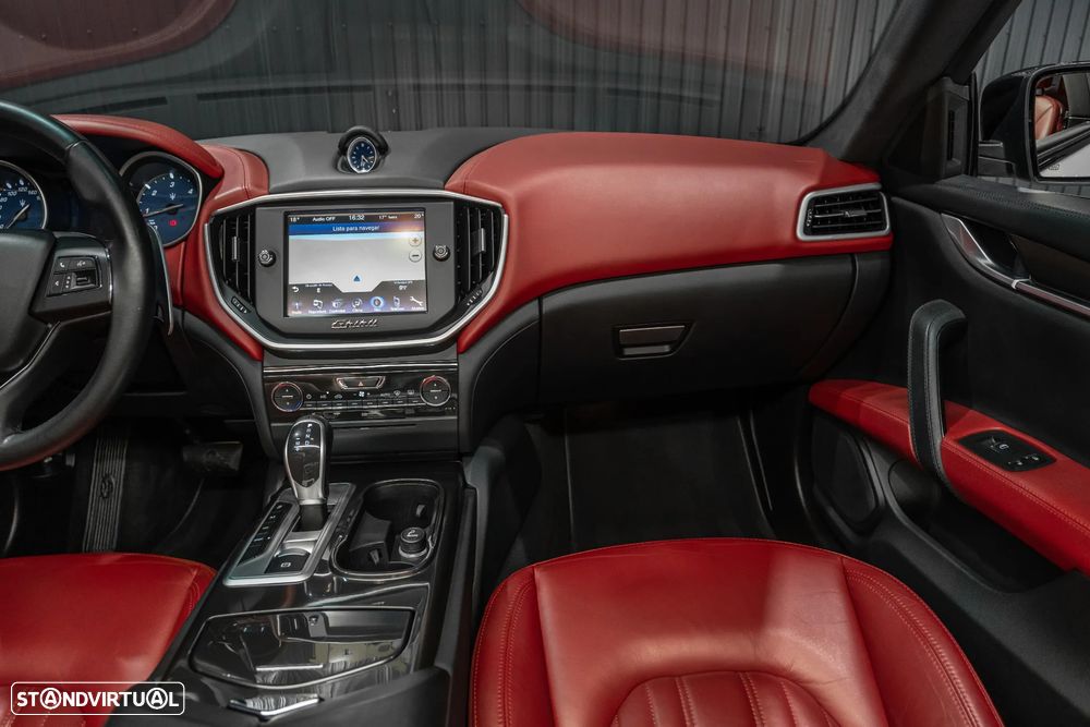 Maserati Ghibli 3.0 V6 - 8