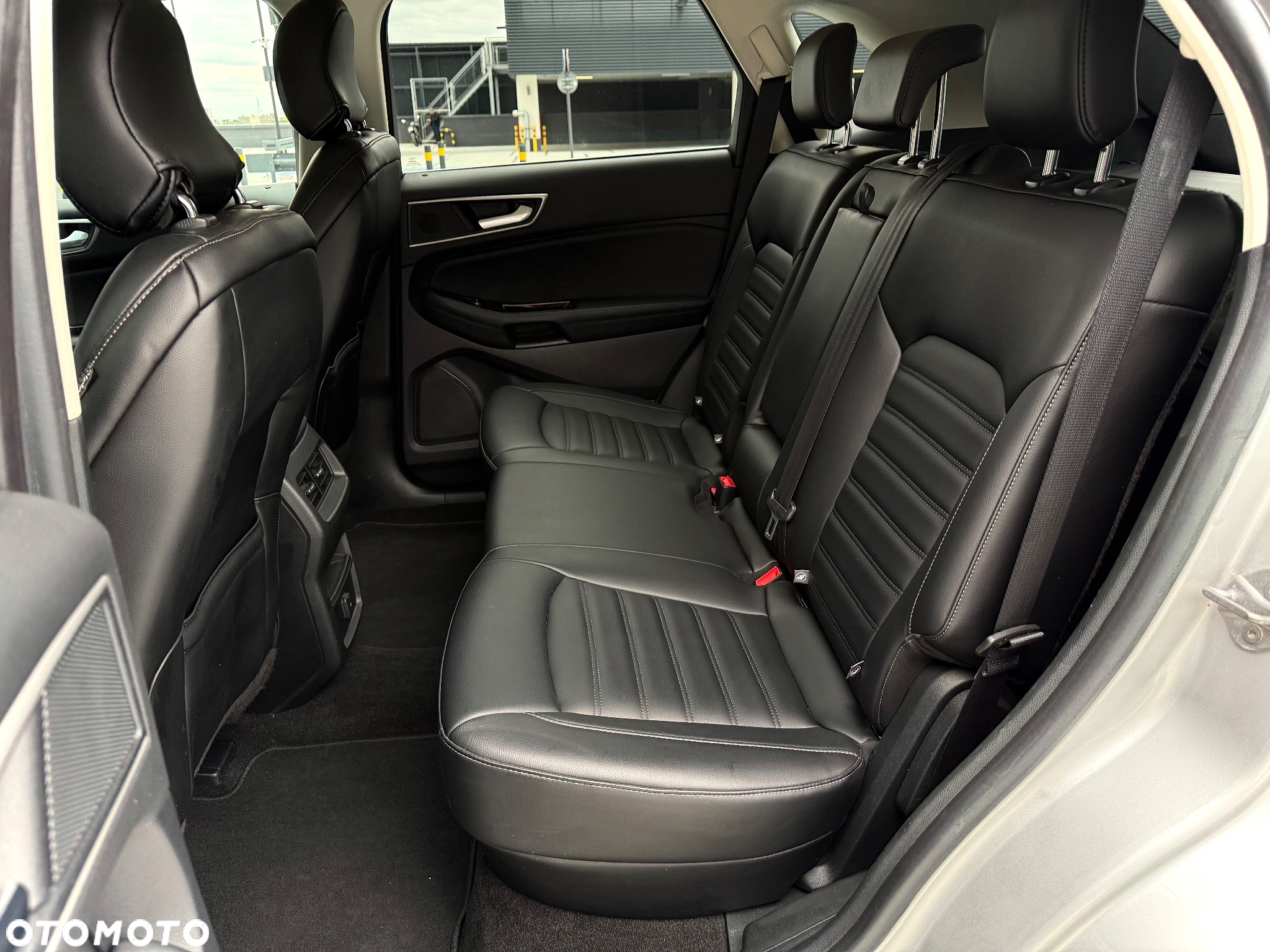Ford Edge - 17