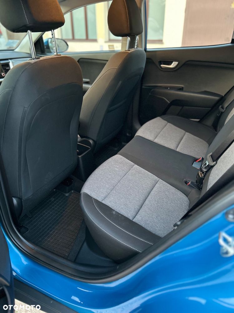 Kia Stonic 1.2 M - 12