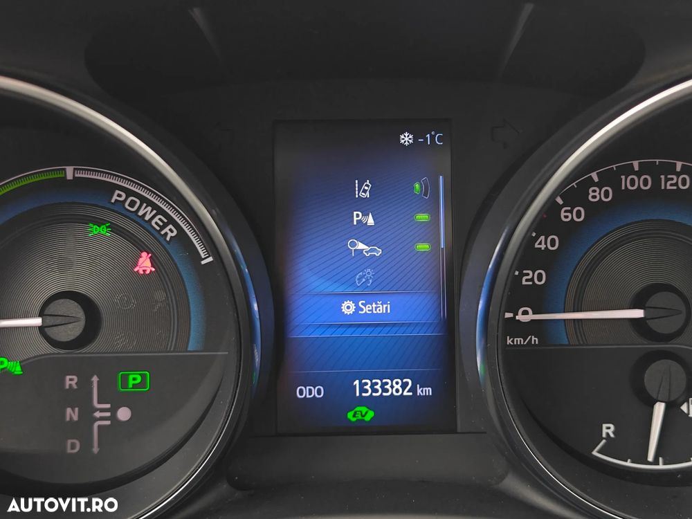 Toyota Auris 1.8 L VVT-i TS Hybrid Sol+ - 12