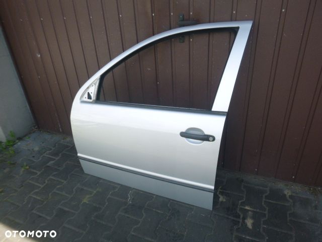 DRZWI LEWY PRZÓD LEWE PRZEDNIE SKODA FABIA I KOLOR 9102 - 7
