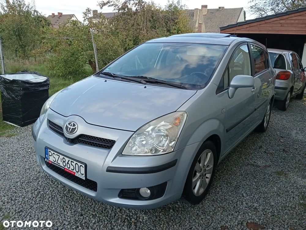 Toyota Corolla Verso 1.8 Sol + 7os - 2