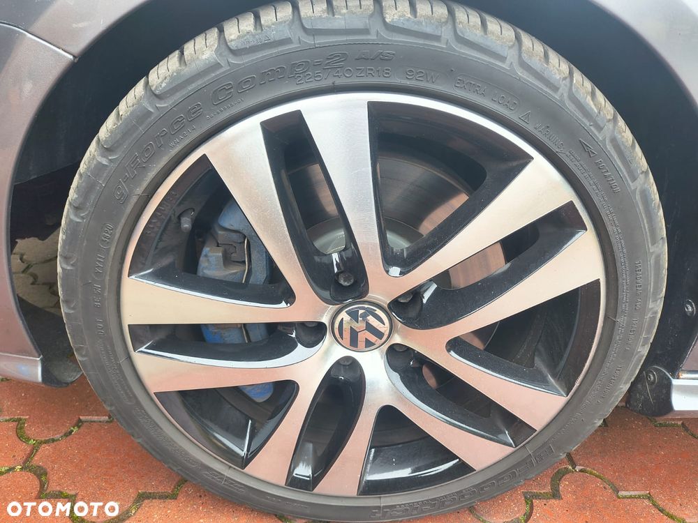 Volkswagen Golf R32 4Motion DSG - 22