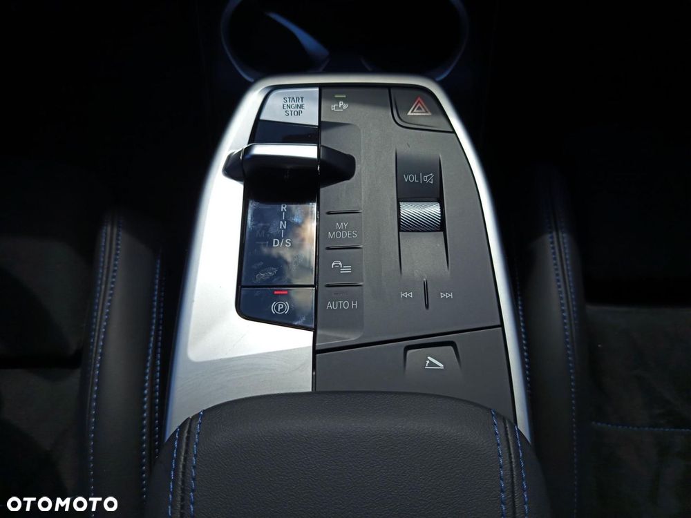 BMW X1 - 18