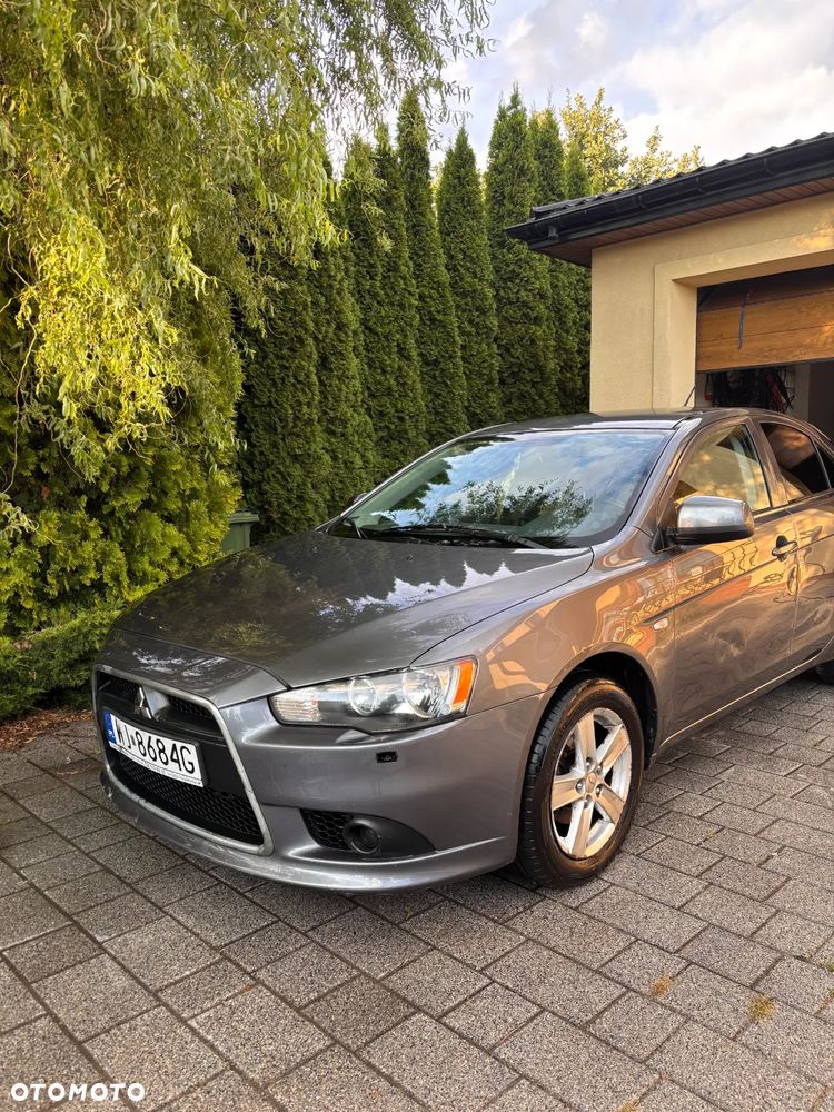 Mitsubishi Lancer 1.8 Invite - 1