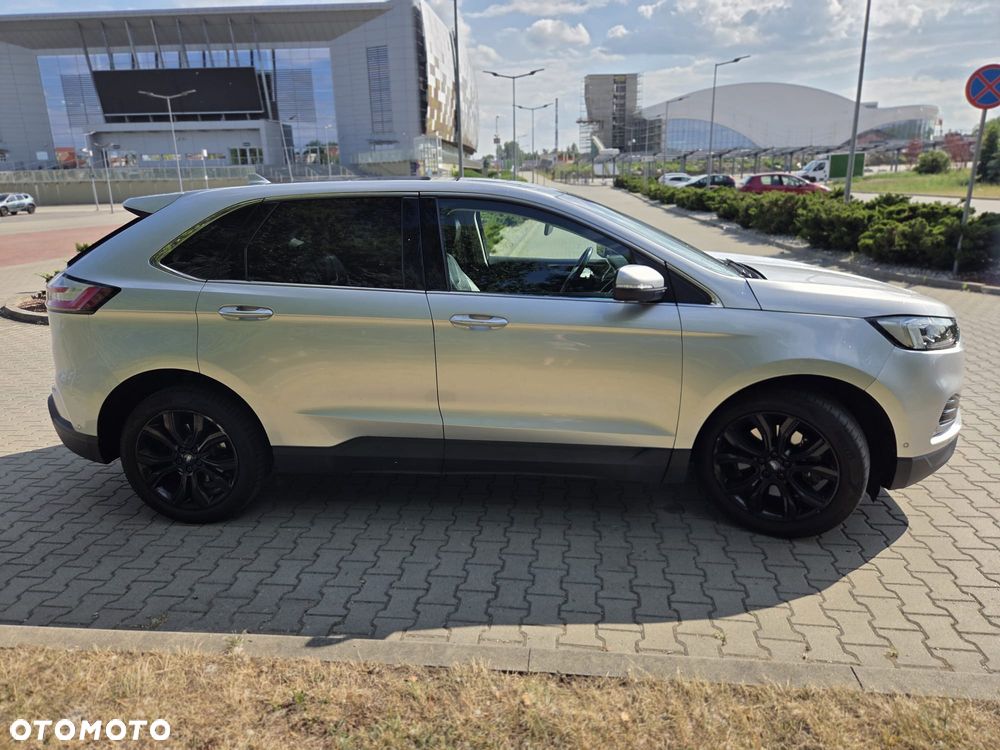 Ford Edge - 4