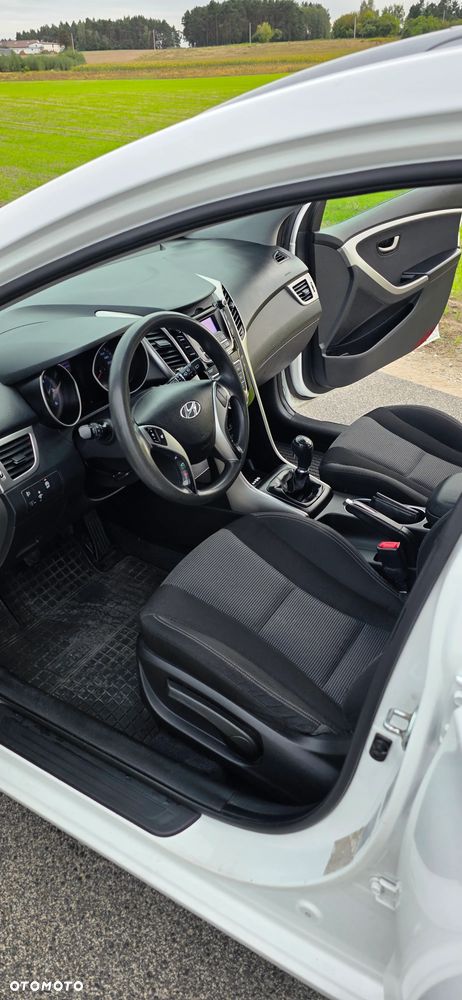 Hyundai i30 1.6 CRDi BlueDrive Premium - 7