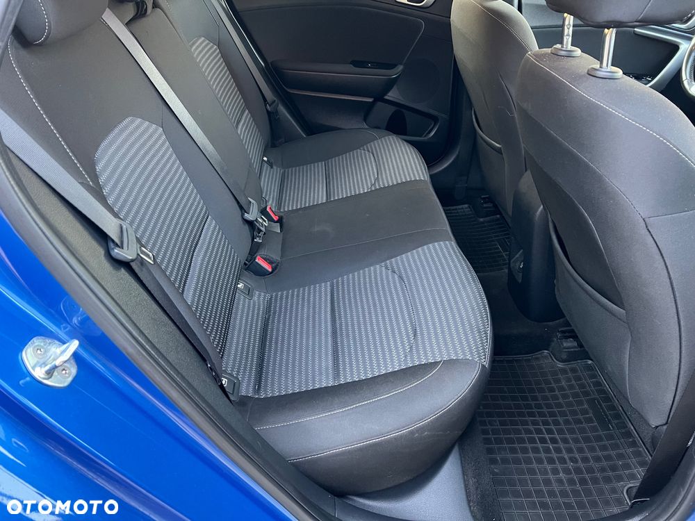 Kia Ceed ver-1-6-crdi-scr-l-business-line-dct - 13