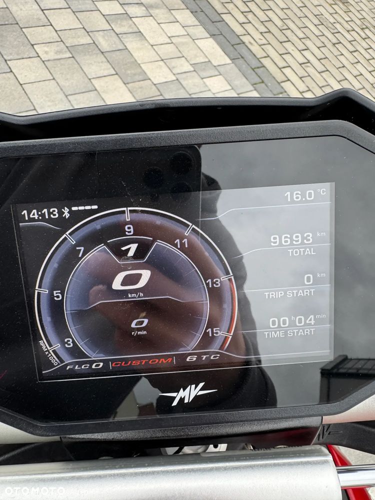 MV AGUSTA Brutale - 7