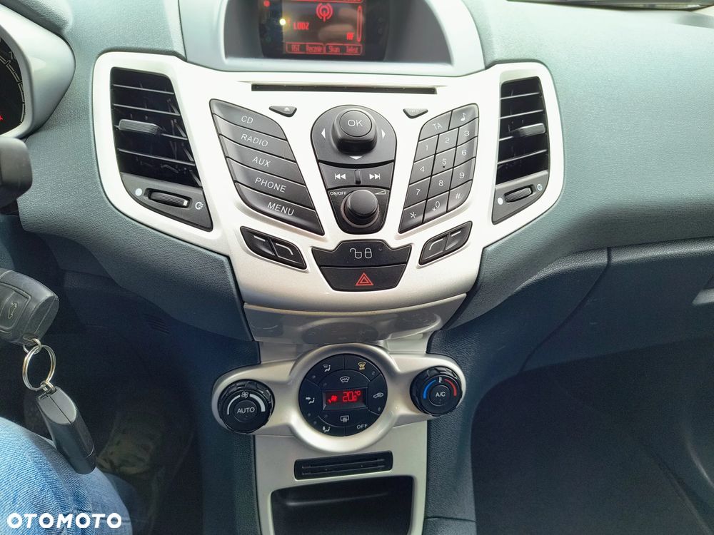 Ford Fiesta 1.25 Ghia EU5 - 14