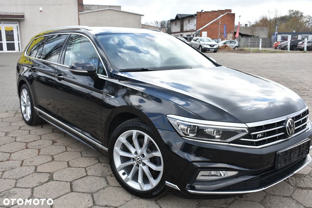 Volkswagen Passat Variant 2.0 TDI SCR DSG 4Motion Business - 1