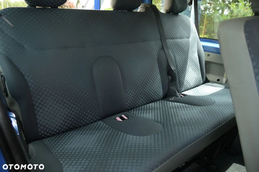 Renault Trafic - 22