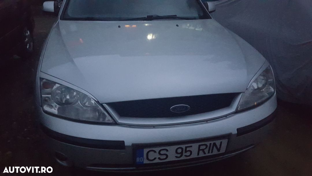 Pleoape Ford Mondeo pentru faruri - 2