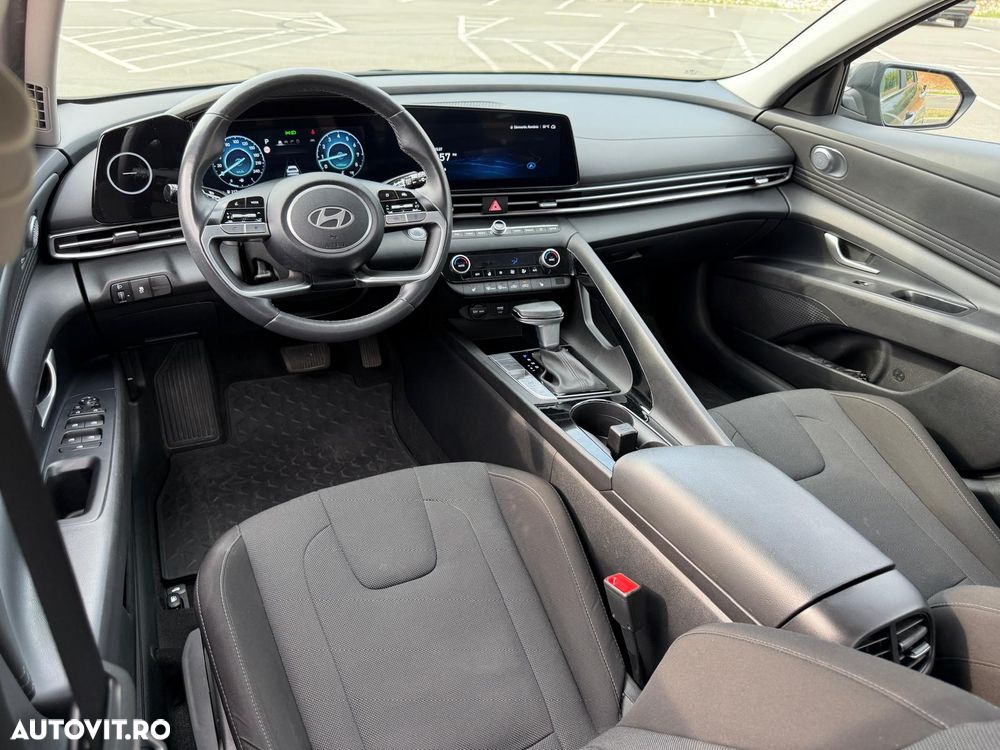 Hyundai Elantra 1.6 l 123 CP CVT Highway - 7