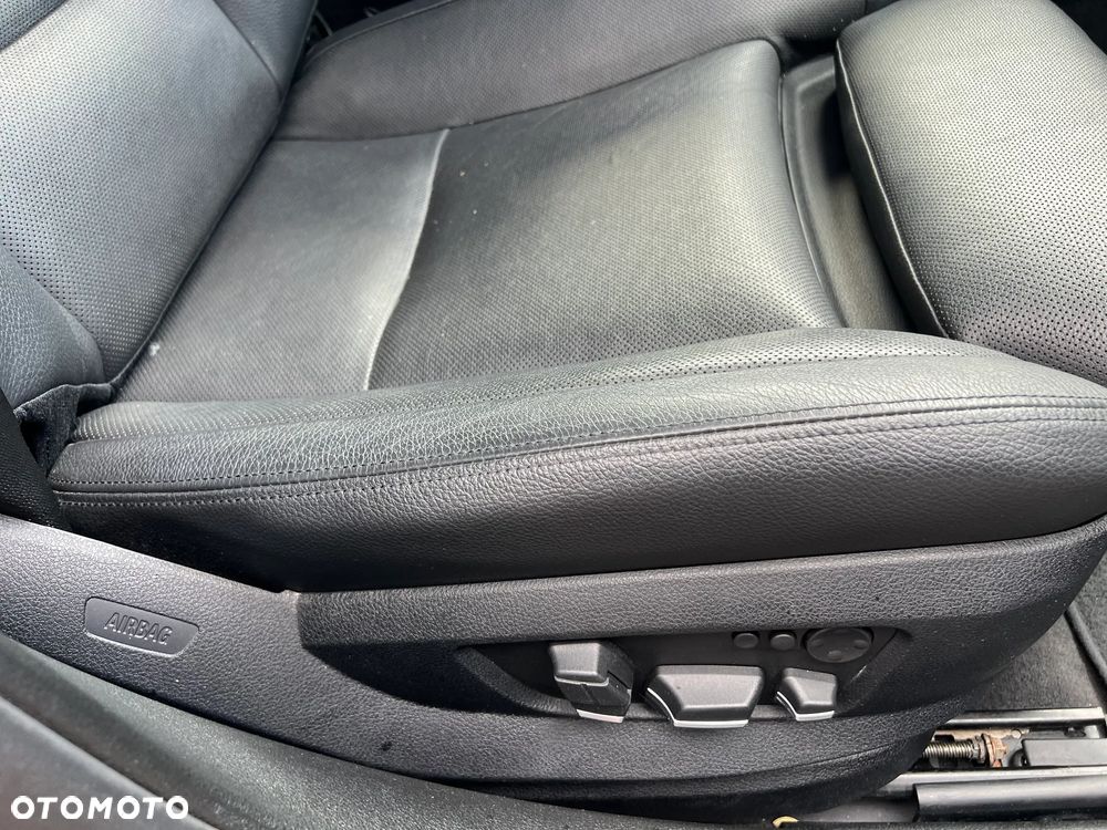 BMW Seria 7 740d xDrive - 12