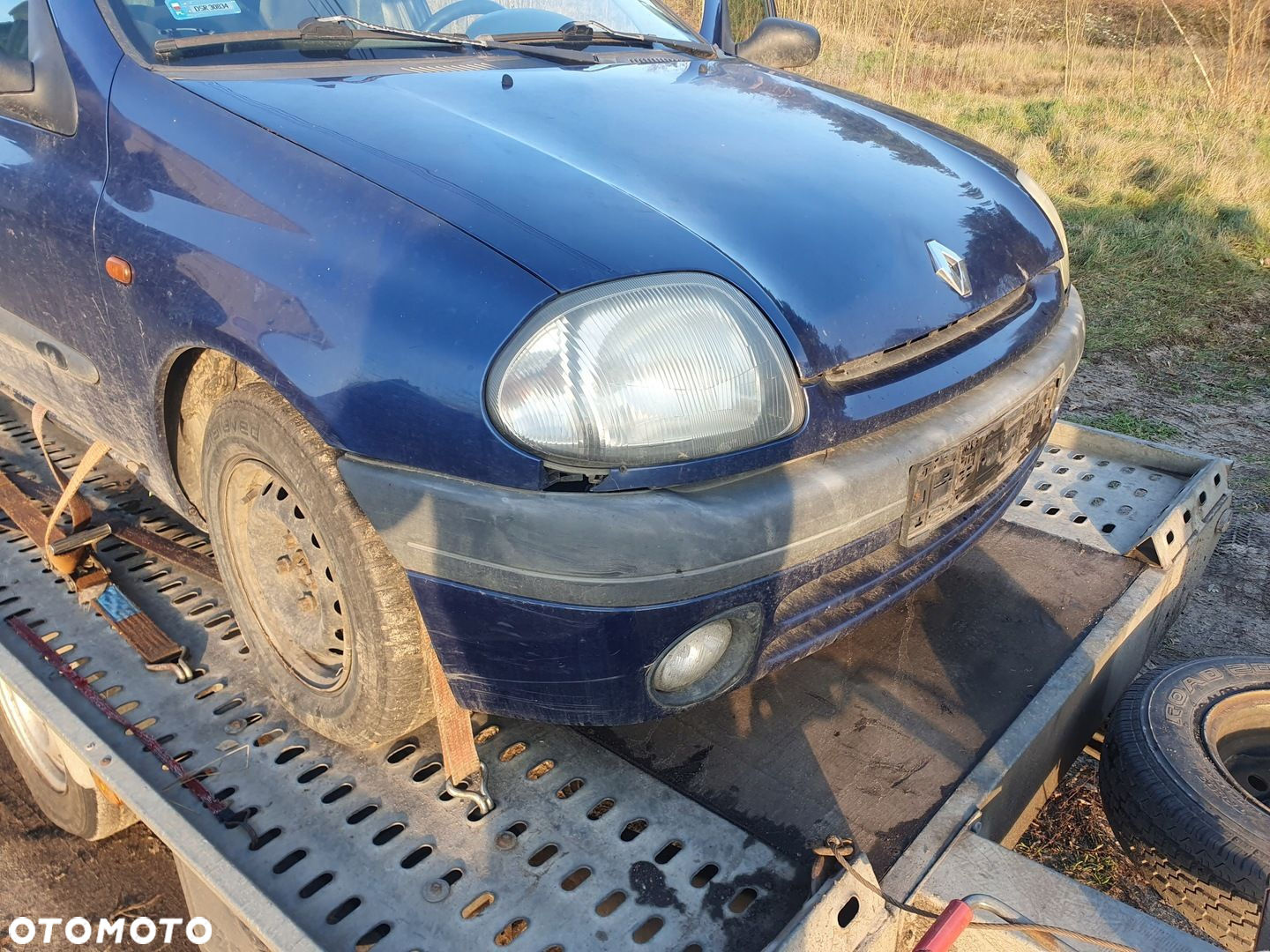 LAMPA LEWA TYŁ TYLNA TYLNIA RENAULT CLIO II 1998r PRZED LIFT NV432 4DRZWI - 13