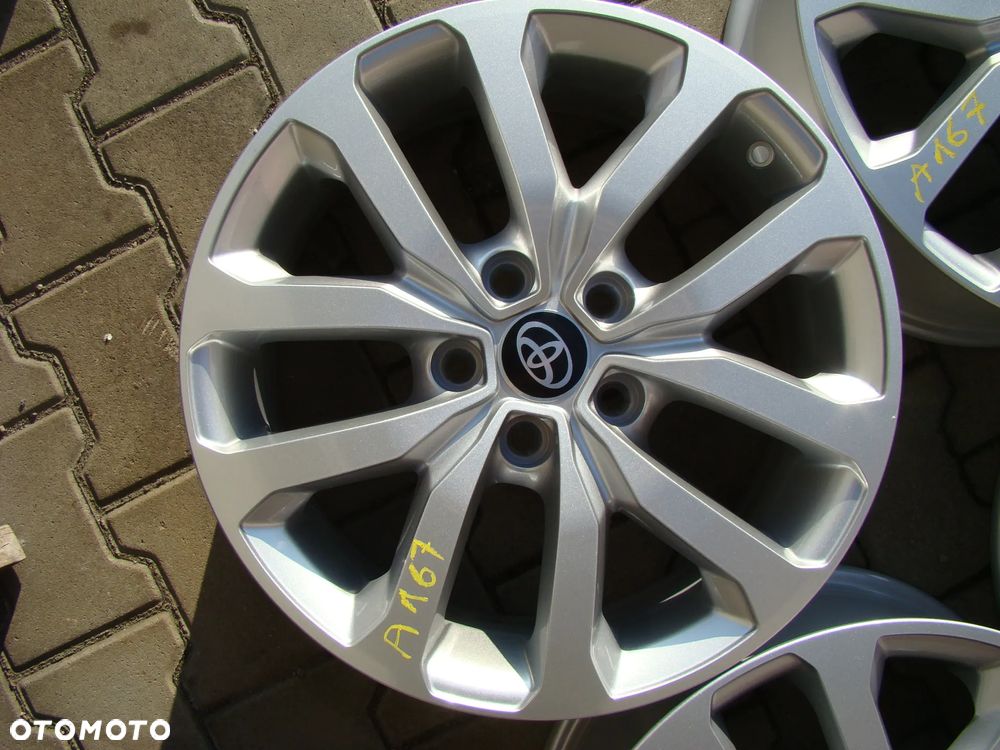 a167 5x114,3 Toyota Auris Corolla Avensis C-HR Camry Corolla Cross 7Jx17 - 5