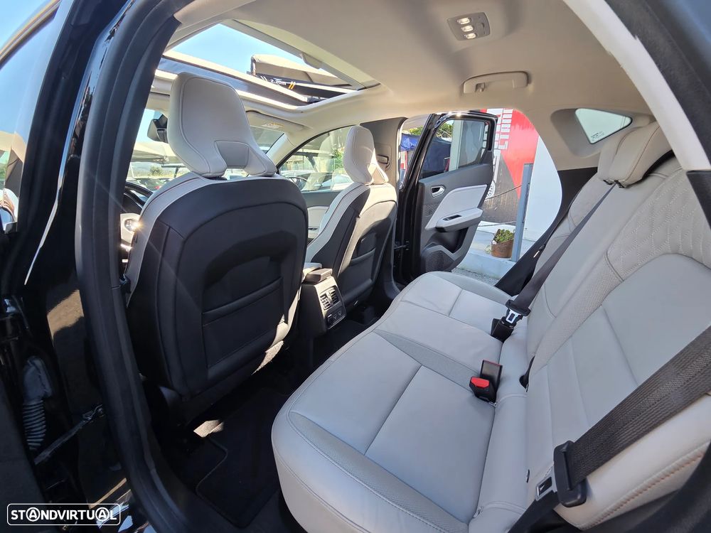 Renault Captur 1.5 dCi Initiale Paris EDC - 25