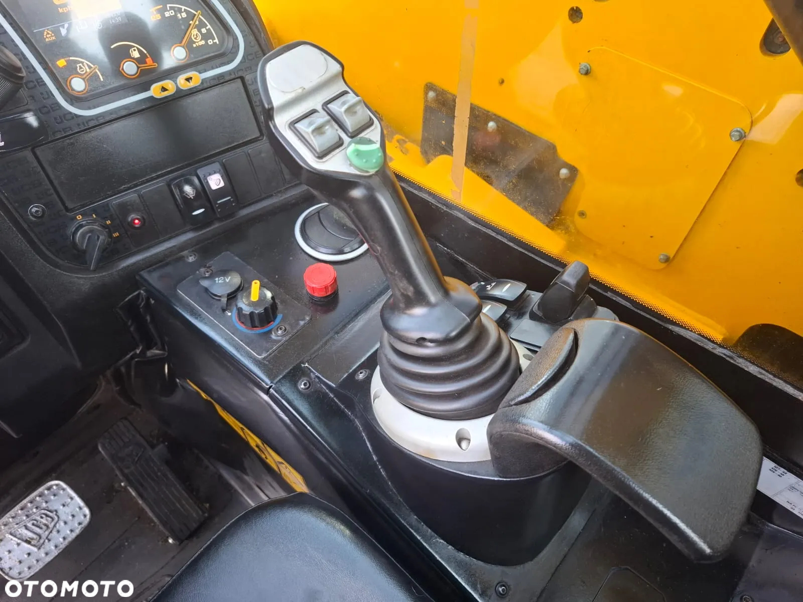 JCB 525-60 - 13