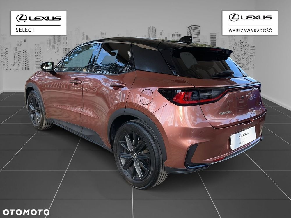 Lexus LBX 1.5 Hybrid Original Edition - 4