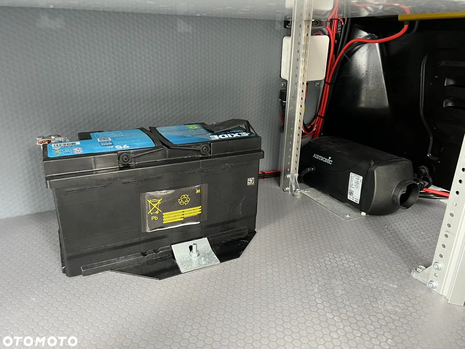 Renault Trafic Warsztat Sortimo - 19