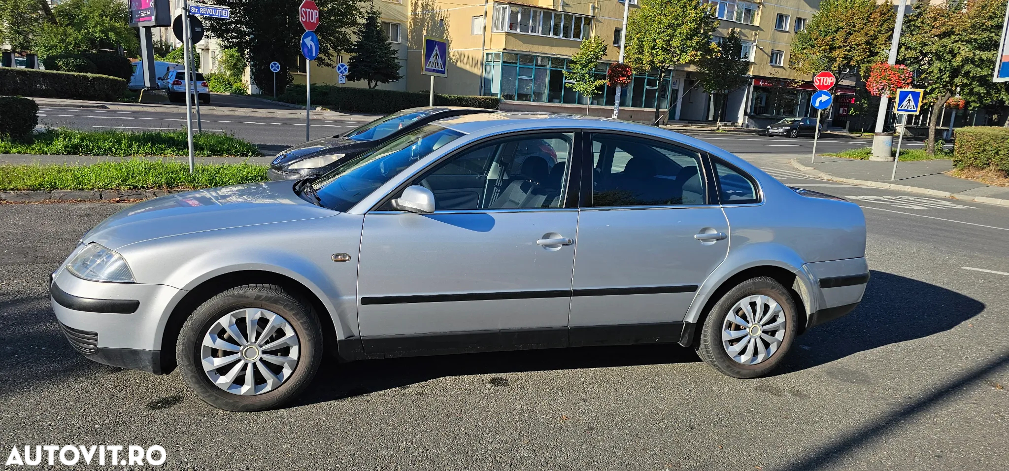Volkswagen Passat - 3