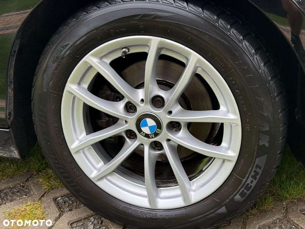 BMW Seria 1 116d EfficientDynamics - 11