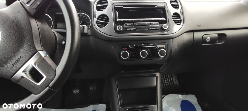 Volkswagen Tiguan - 21