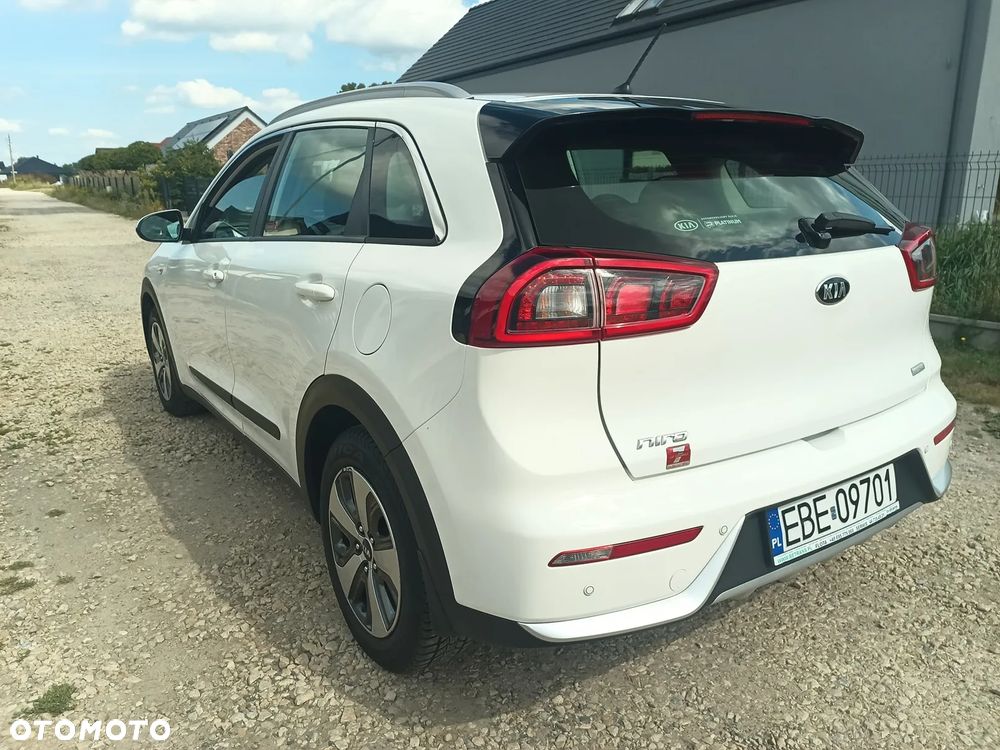 Kia Niro 1.6 GDI Hybrid M - 21