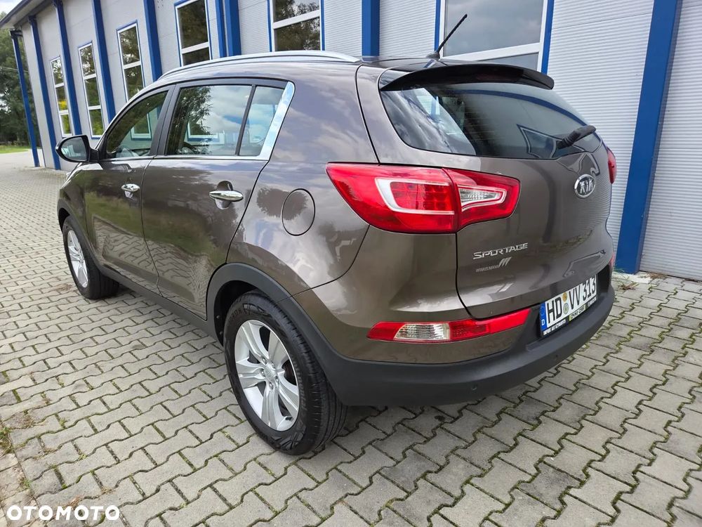 Kia Sportage 2.0 L 2WD - 5