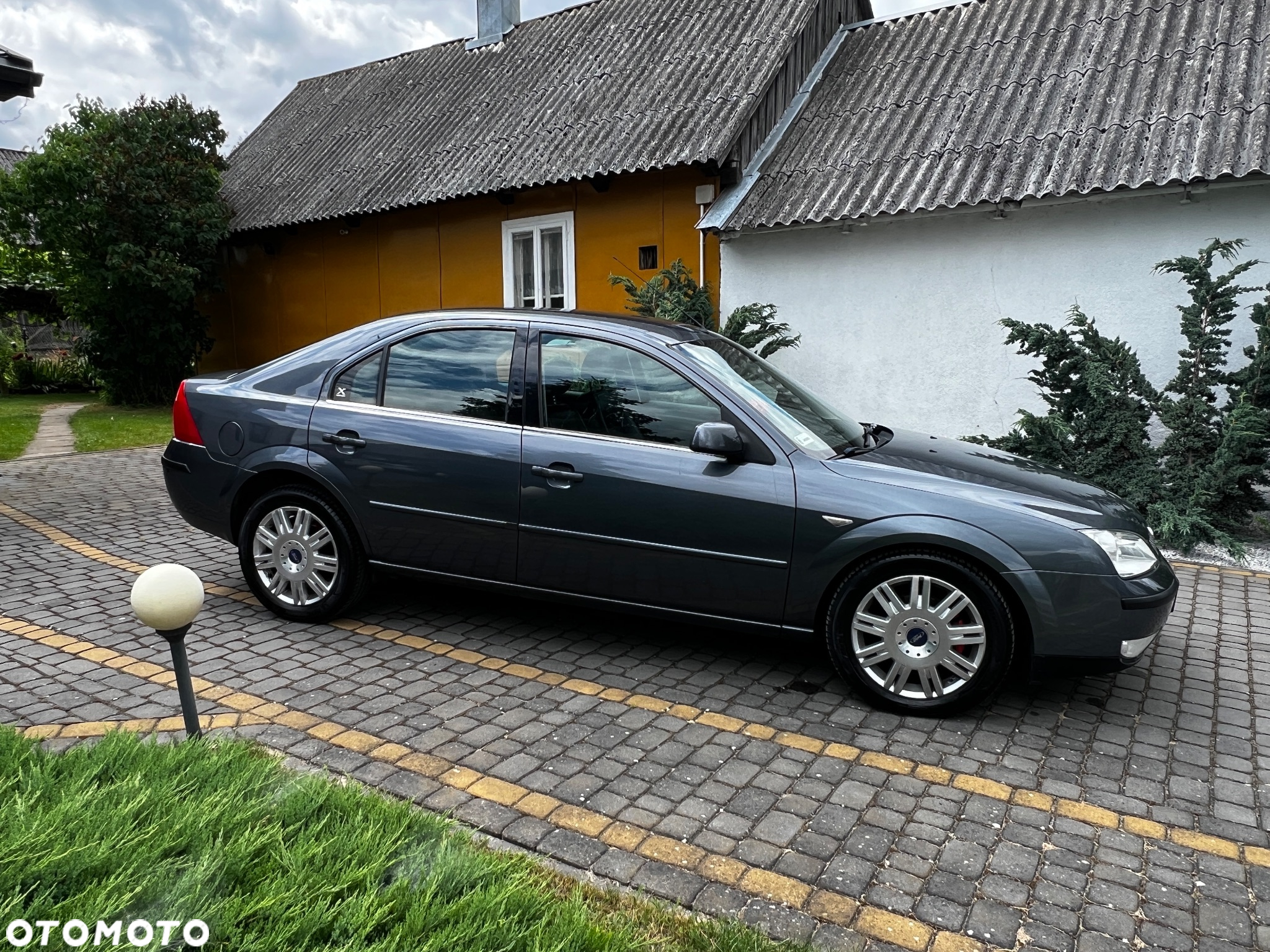 Ford Mondeo 2.0 TDCi Trend X - 9