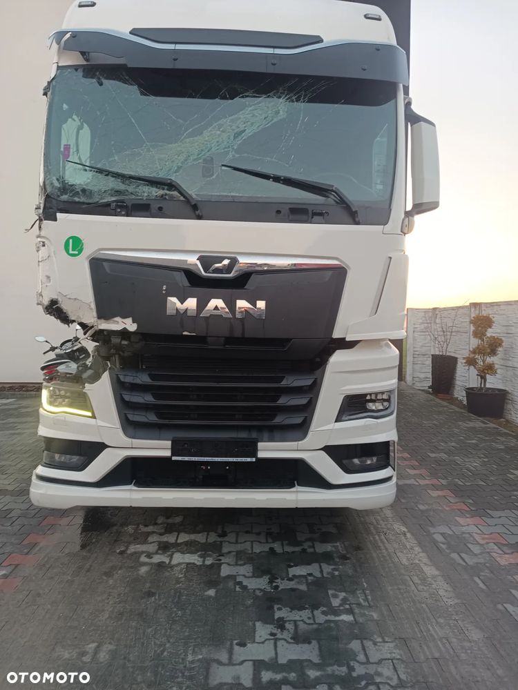 MAN TGX TG3 18.470 low deck retarder 98000zł netto - 2