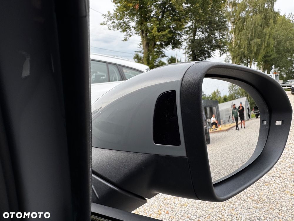 Volkswagen Golf 1.5 TSI OPF Style - 33
