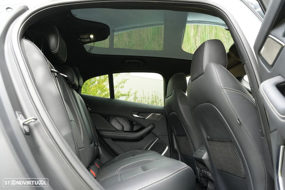 Jaguar I-Pace EV400 AWD R-DYNAMIC HSE - 46