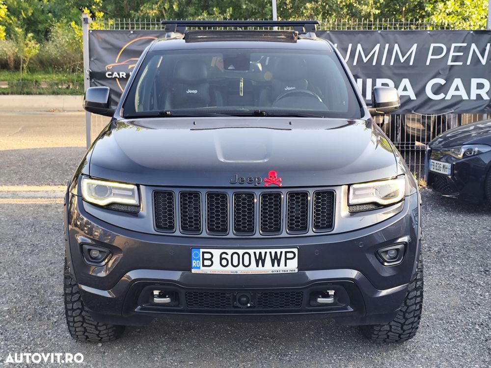 Jeep Grand Cherokee - 17