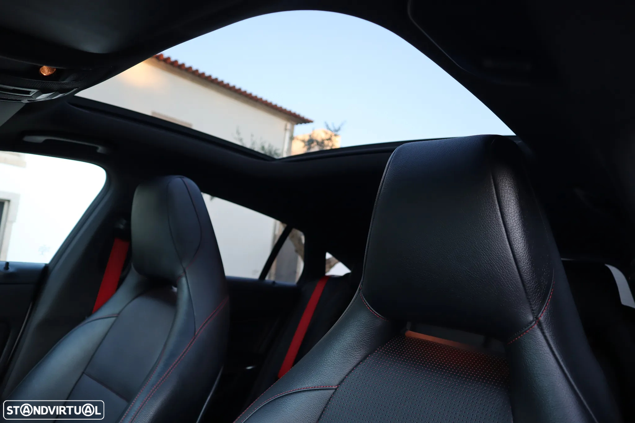 Mercedes-Benz CLA 45 AMG Shooting Brake 4Matic 7G-DCT - 39