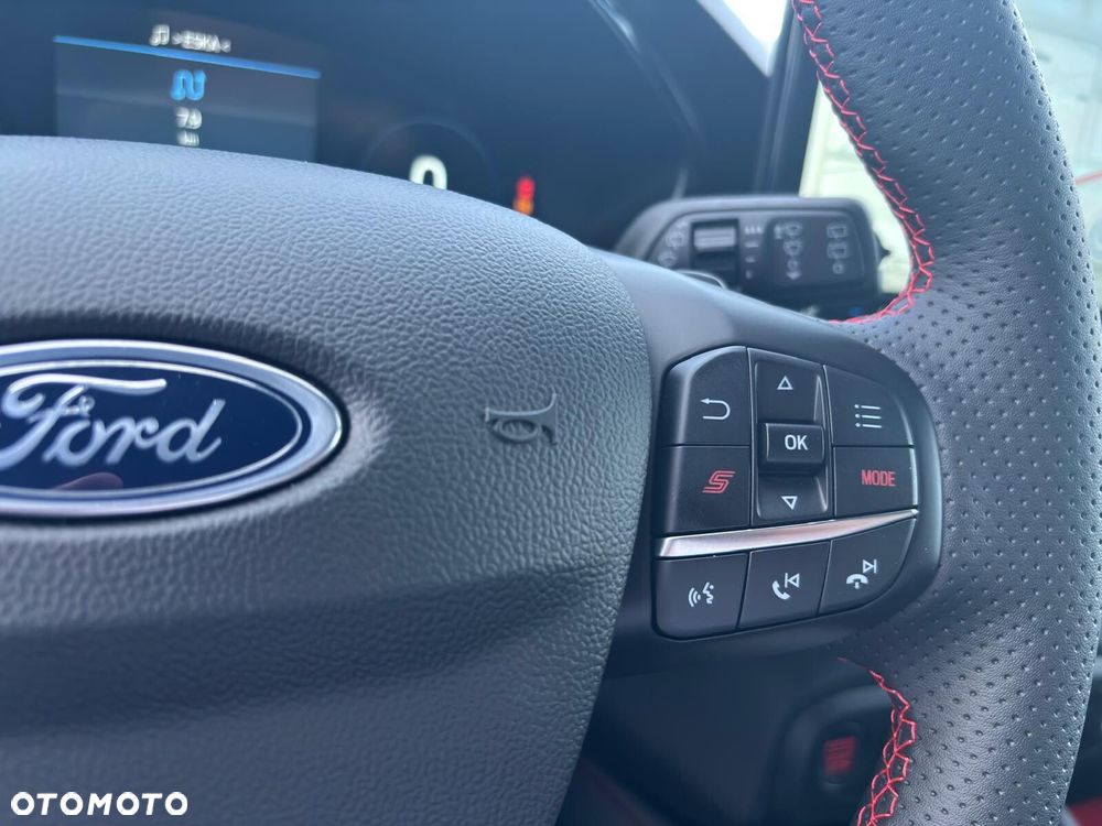 Ford Focus 2.3 EcoBoost ST X - 24