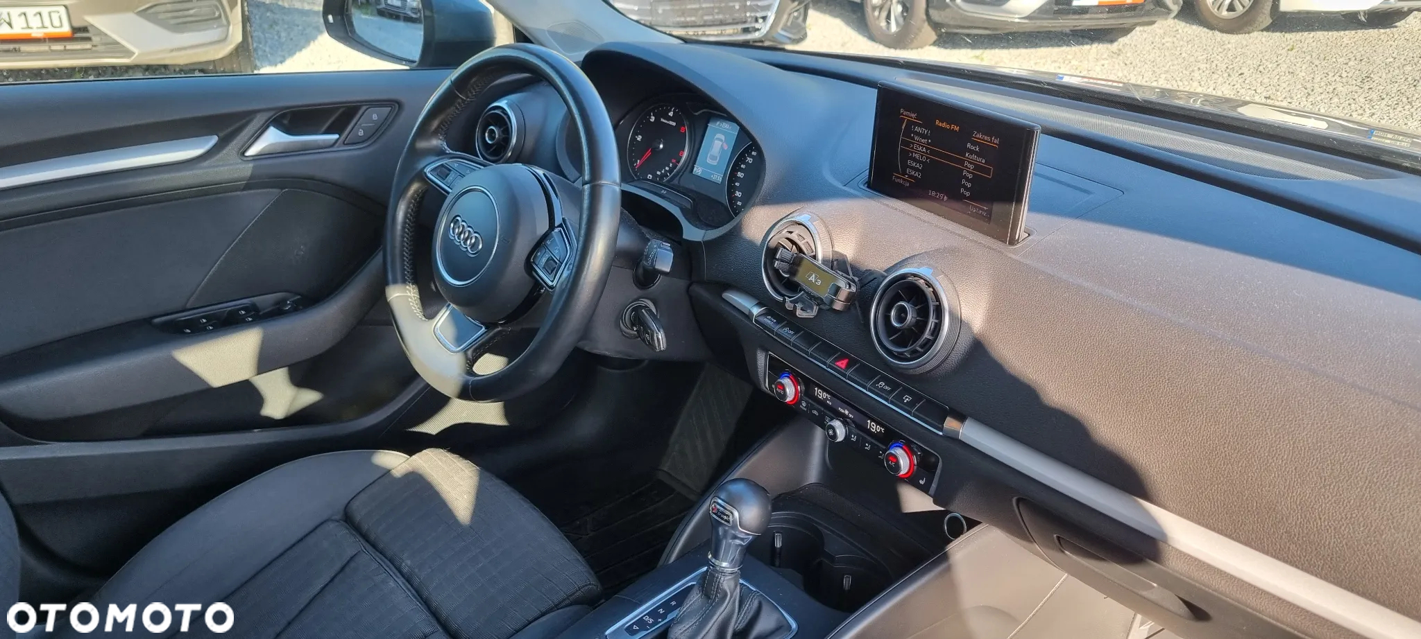 Audi A3 2.0 TDI Edycja Specjalna S tronic - 12