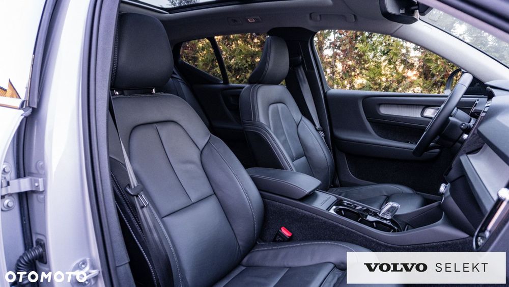 Volvo XC 40 - 28